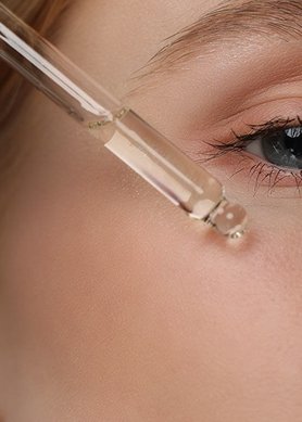 anti-aging-skincare-what-is-the-difference-between-a-cream-and-a-serum